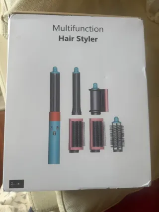 Asciugatrice con accessori e accessori