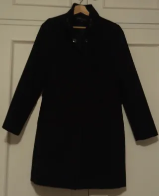 Abrigo negro mujer