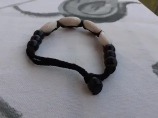 Braccialetto con conchiglie