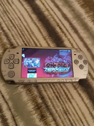 Sony PSP-2004 Plata