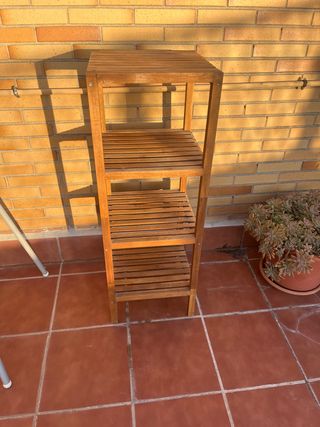 Estantería de madera Ikea