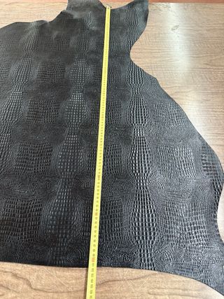 Piel de vacuno caimán
