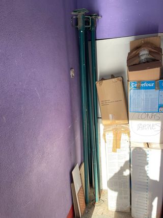 4 puntales de obra metálicos