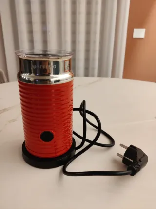 Montalatte Nespresso Aeroccino 3 Rosso