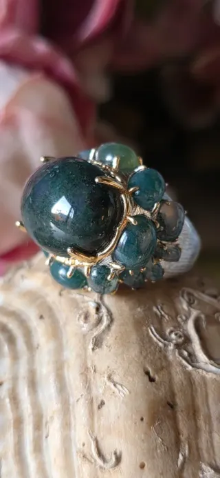 Anillo joya de autor .modelo linaje