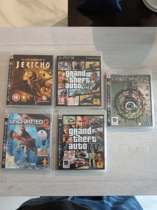 Lotto 5 Giochi PS3: GTA V, GTA IV, Uncharted 2, Je
