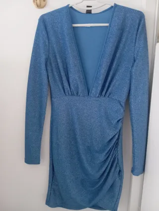 Vestido brillante azul manga larga