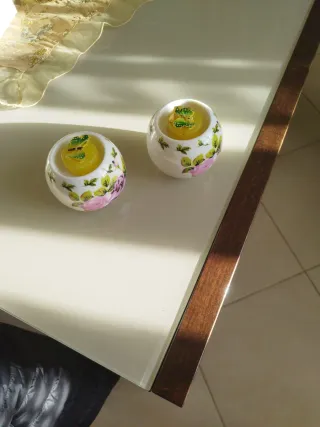 Portacandele in porcellana decorati