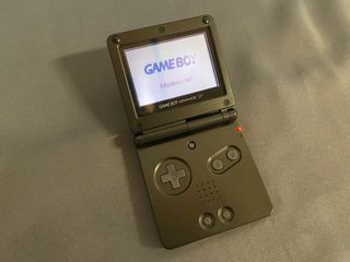 Pack Game Boy Advance SP + Mario & Luigi + Juego