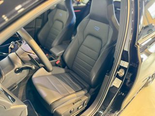 Golf R20 anivers AKRAPOVIC TECHO PIEL HARMAN