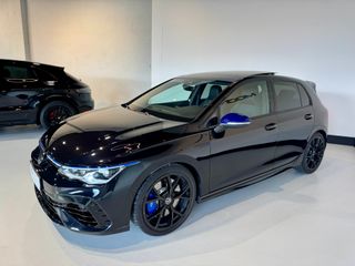 Golf R20 anivers AKRAPOVIC TECHO PIEL HARMAN