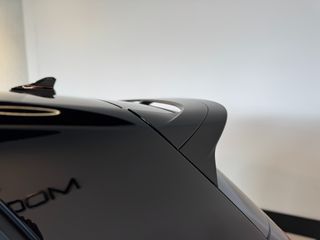 Golf R20 anivers AKRAPOVIC TECHO PIEL HARMAN