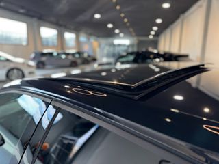 Golf R20 anivers AKRAPOVIC TECHO PIEL HARMAN