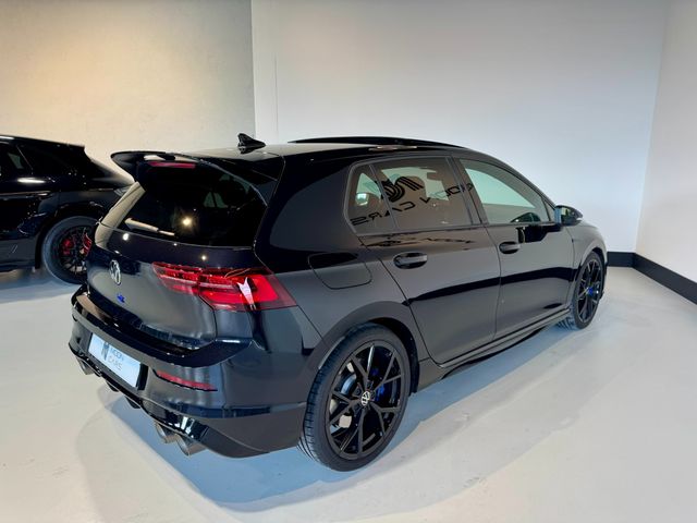 Golf R20 anivers AKRAPOVIC TECHO PIEL HARMAN
