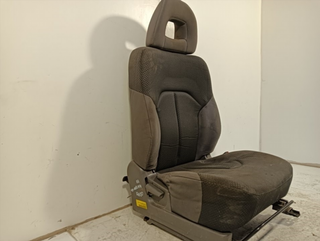 ASIENTO DELANTERO DERECHO MITSUBISHI MONTERO (V60