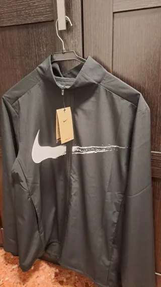 Cortavientos Nike Running Negro Nuevo