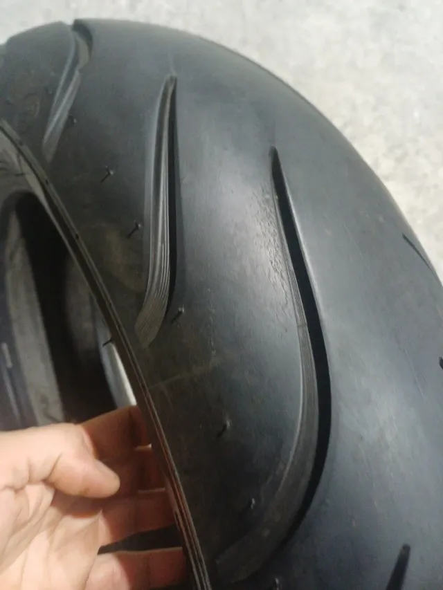 Michelin Commander III 180/65-16