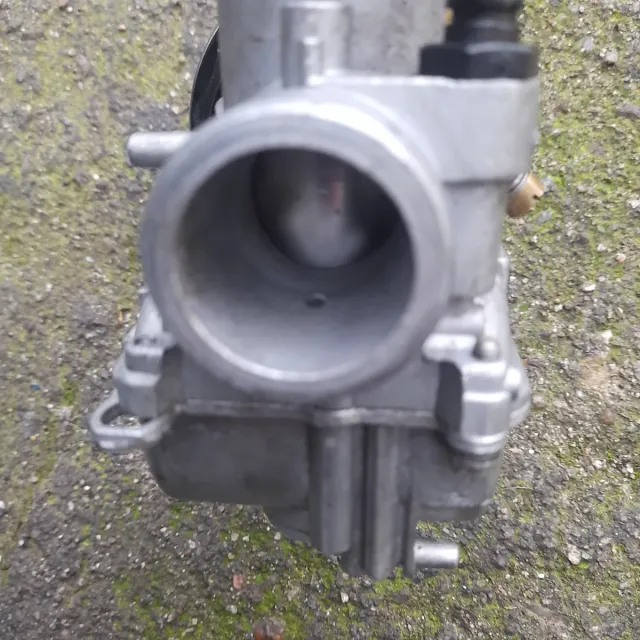 Carburador 24mm con filtro