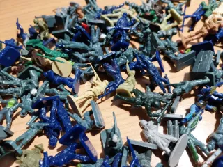 Lotto di soldatini 1/72 Variati