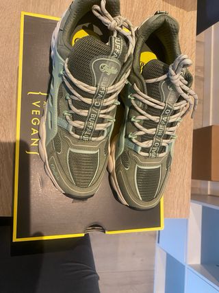 Deportivas Buffalo CLD RUN HIKE nuevas talla 39
