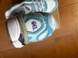 Asics Gel NYC Azul y Blanco