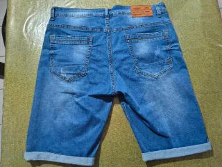 Jeans uomo blu corti