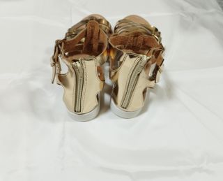 Sandali gladiator dorati da donna