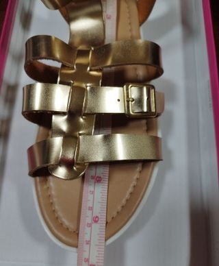 Sandali gladiator dorati da donna