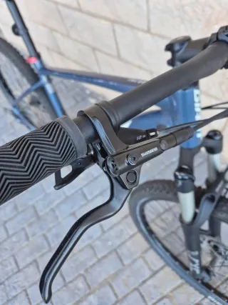 Bicicleta MTB Giant Talon