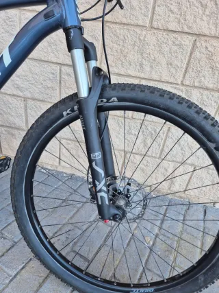 Bicicleta MTB Giant Talon