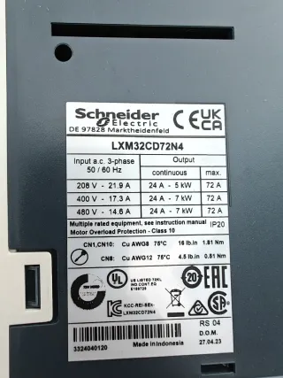 Schneider LXM32CD72N4 Servoazionamento AC Aperta
