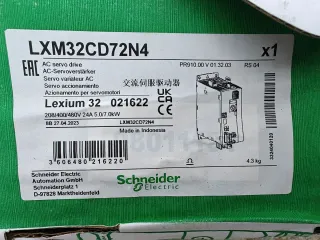 Schneider LXM32CD72N4 Servoazionamento AC Aperta