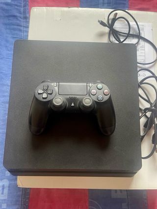 Play 4 Slim 1TB + mando