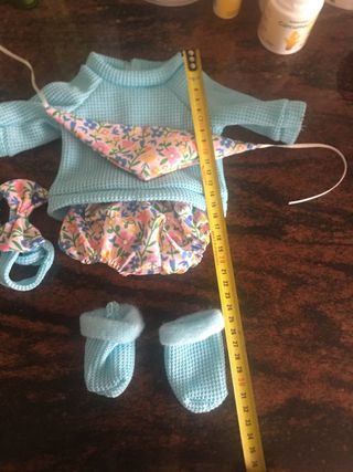 Conjunto Ropa Muñeca Flores y Azul