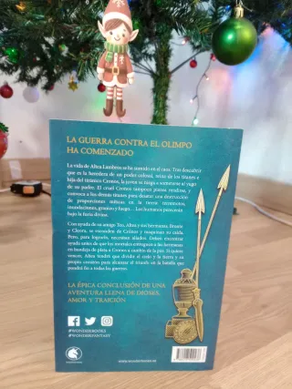 "Corona de ceniza"Libro fantástico de ficción.