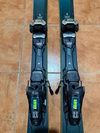 Sci Volkl Deacon 84 con attacchi