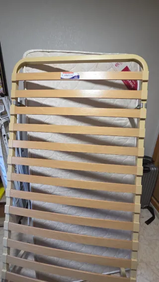 Estructura cama 90x190 y 2 colchones