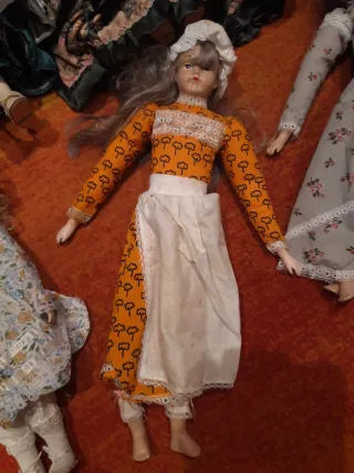 7 Muñecas de Cerámica Colección