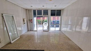 Local comercial en venta en Cerdanyola en Mataró