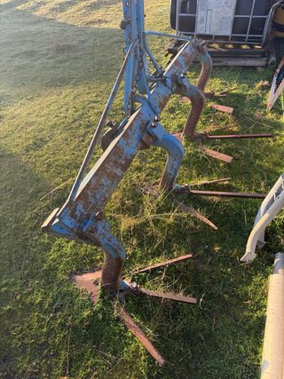 Tractor John Deere 2035 con pala