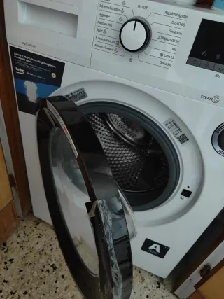 Lavadora Beko 9kg SteamCure Hygiene+