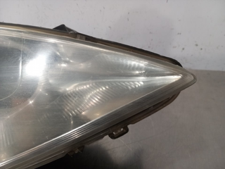FARO DERECHO PEUGEOT 807