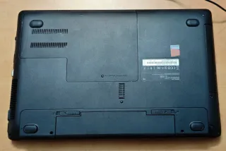 Portátil Samsung NP 270 E