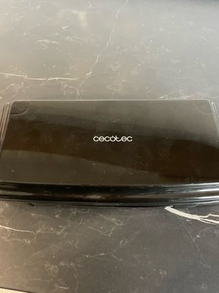 Cuchillo Eléctrico Cecotec con Maletín