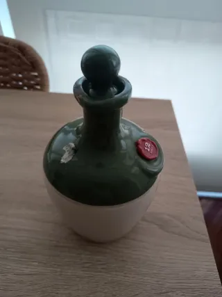 Bottiglia in ceramica per whisky