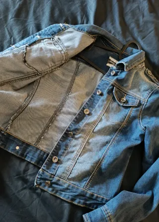 Chaqueta tejana elástica