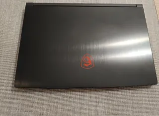 Portátil gaming MSI GF65 Thin10UE