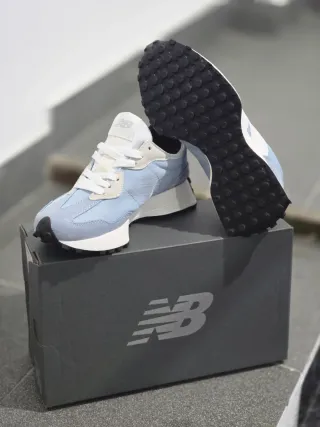 New Balance 327 Azul y Blanco