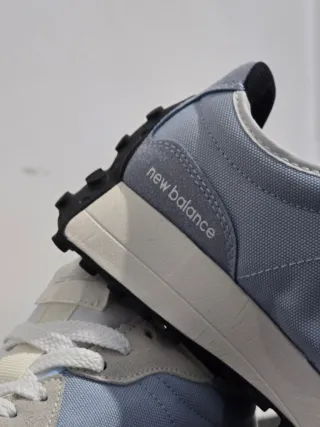 New Balance 327 Azul y Blanco