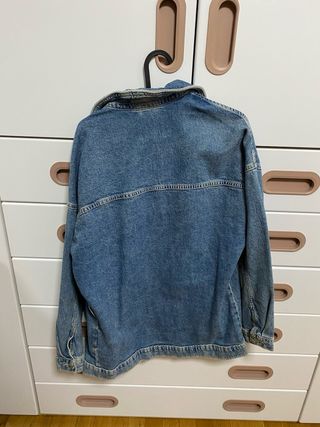 Chaqueta vaquera Bershka